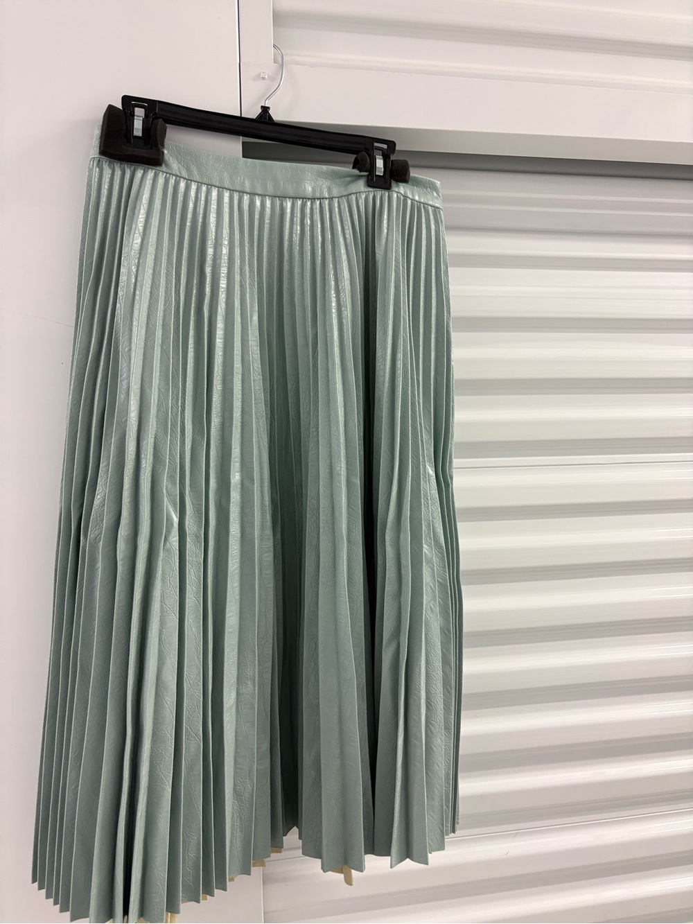 Halogen x Atlantic Pacific Pleated Skirt. Size XL. Like New.
